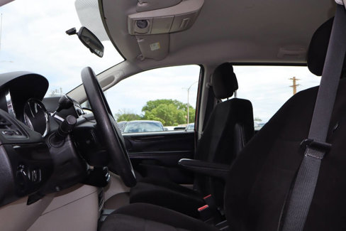 Used 2013 Dodge Grand Caravan American Value Package image 5