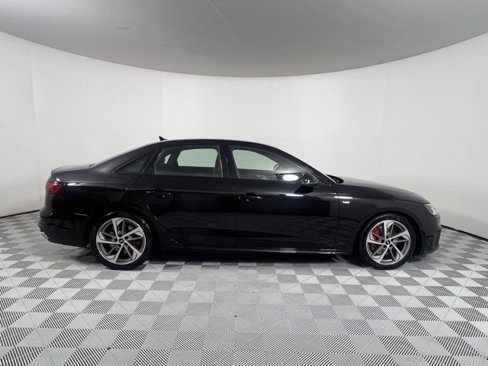 Certified 2022 Audi A4 2.0T Premium Plus w/ Premium Plus Package image 8