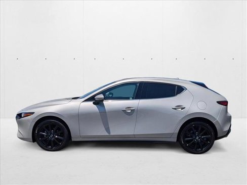 Used 2024 MAZDA MAZDA3 s image 10