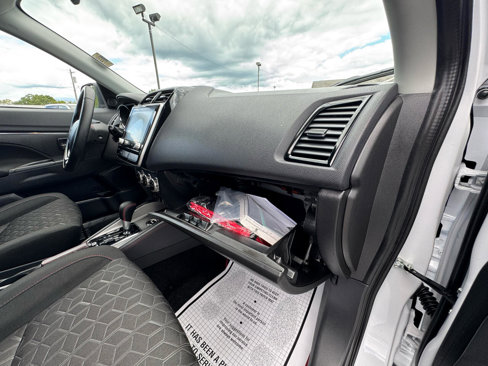 Used 2024 Mitsubishi Outlander Sport AWD image 29