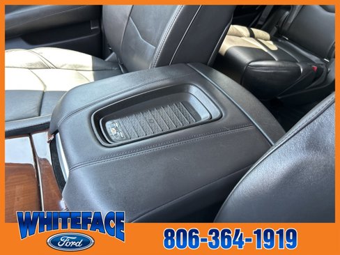 Used 2018 Cadillac Escalade Luxury image 28
