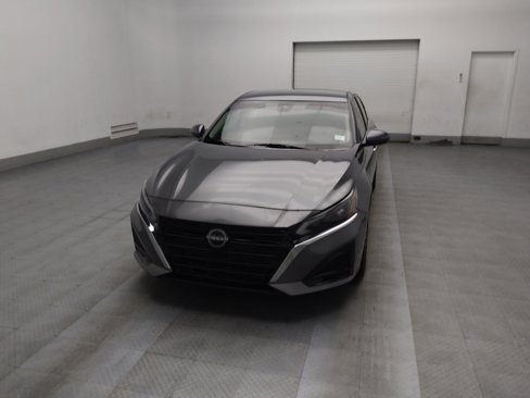 Used 2023 Nissan Altima 2.5 SV image 15