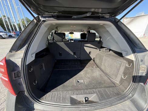 Used 2017 Chevrolet Equinox LT w/ Convenience Package image 24
