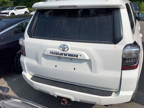 Used 2016 Toyota 4Runner SR5 Premium image 7