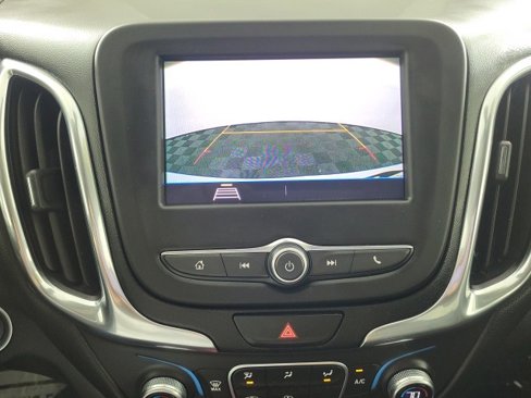 Used 2020 Chevrolet Equinox LT image 30
