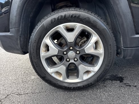 Used 2018 Jeep Compass Limited w/ Navigation Group image 27