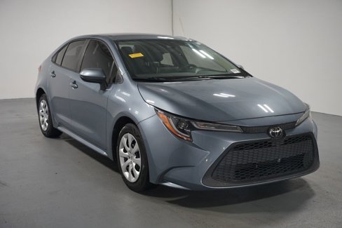 Certified 2020 Toyota Corolla LE image 3