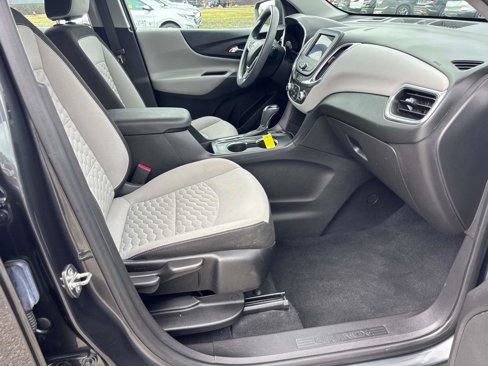 Used 2020 Chevrolet Equinox LS image 14