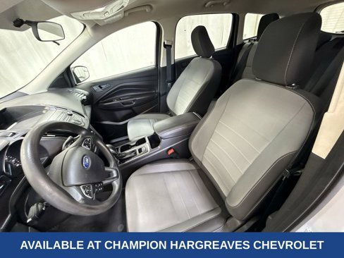 Used 2019 Ford Escape S image 27