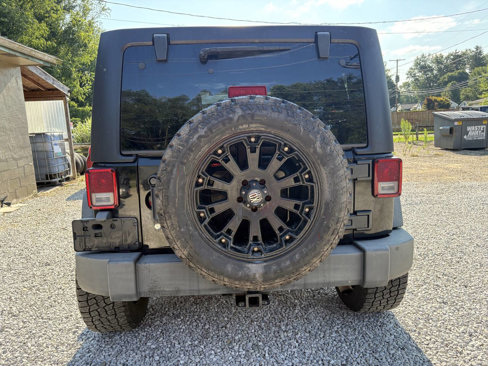Used 2008 Jeep Wrangler Unlimited Rubicon w/ PWR Convenience Group image 8