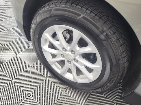 Used 2018 Chevrolet Equinox LT w/ Sun & Infotainment Package image 8