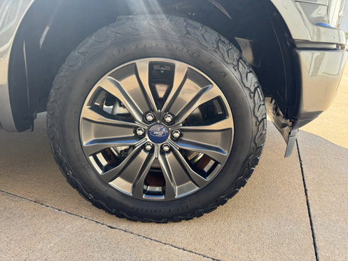 Used 2018 Ford F150 XLT w/ Equipment Group 302A Luxury image 30
