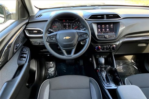 Used 2023 Chevrolet TrailBlazer LT image 5