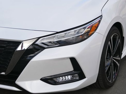 Used 2023 Nissan Sentra SR image 9