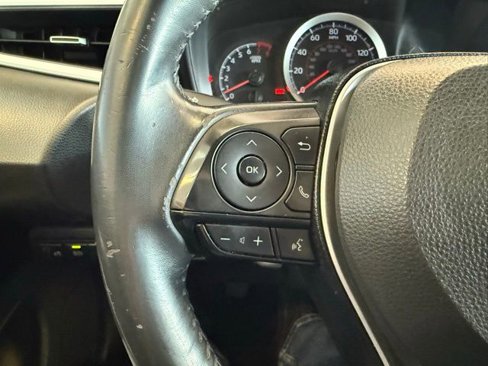 Used 2020 Toyota Corolla SE image 18