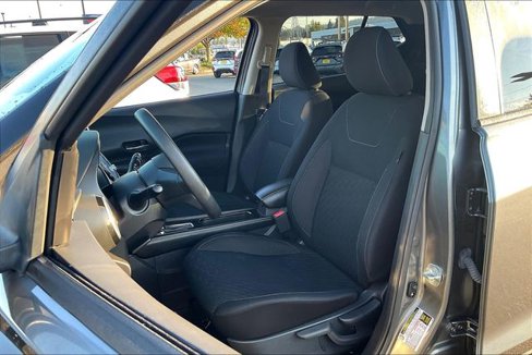Used 2023 Nissan Kicks SV image 22