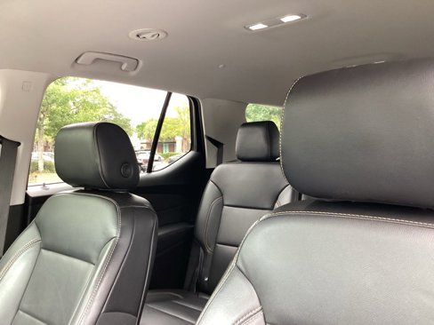 Used 2019 Chevrolet Traverse LT image 13