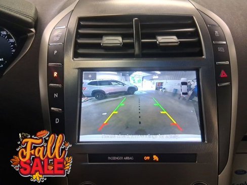 Used 2020 Lincoln MKZ w/ Convenience Package image 18