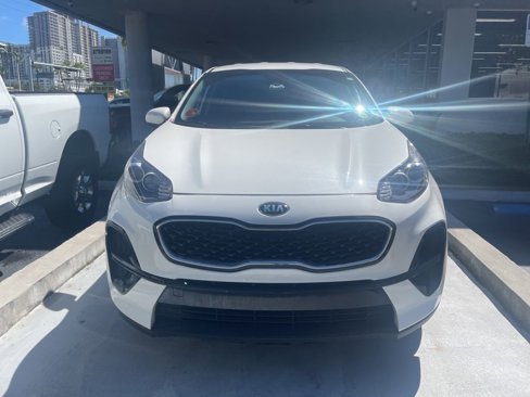 Used 2022 Kia Sportage LX image 2