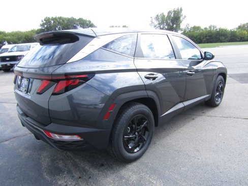 Used 2024 Hyundai Tucson SE image 6