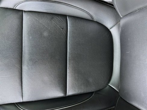 Used 2021 GMC Acadia SLT w/ Elevation Edition image 20