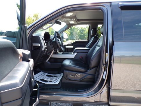 Used 2017 Ford F250 Lariat w/ Lariat Ultimate Package image 37