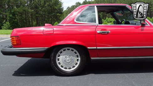 Used 1987 Mercedes-Benz 560 SL image 12