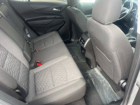 Used 2018 Chevrolet Equinox LT image 42