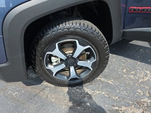 Used 2022 Jeep Renegade Trailhawk w/ Sun/Sound Group image 52
