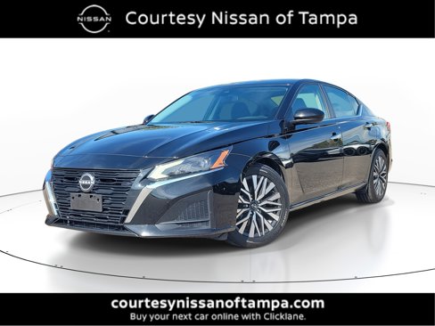 Certified 2023 Nissan Altima 2.5 SV image 1