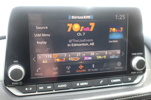 Used 2021 Nissan Rogue SV w/ Premium Package image 28