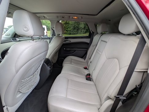 Used 2016 Cadillac SRX Luxury w/ Driver Awareness Package image 30