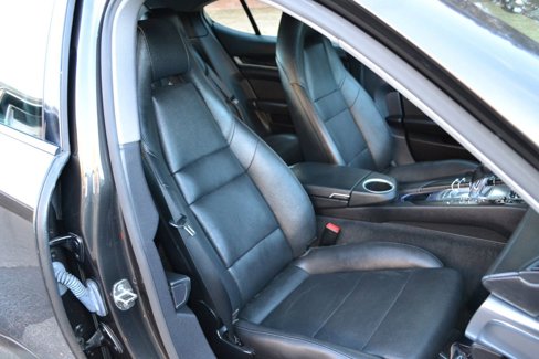 Used 2014 Porsche Panamera 4 w/ Premium Package image 37