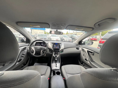 Used 2011 Hyundai Elantra GLS image 14