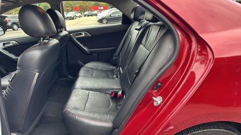 Used 2012 Kia Forte SX w/ Leather Pkg image 11