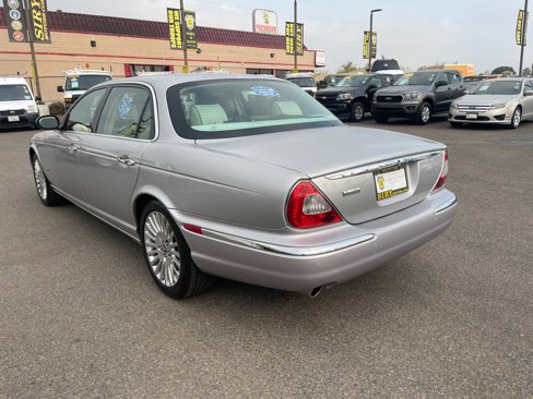 Used 2006 Jaguar XJ8 L image 5