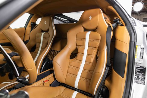 Used 2022 Ferrari F8 Tributo image 36