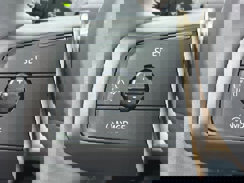 Certified 2025 MINI Cooper 2-Door Hardtop image 14