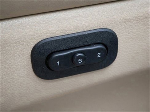 Used 2015 Jeep Grand Cherokee Limited image 18