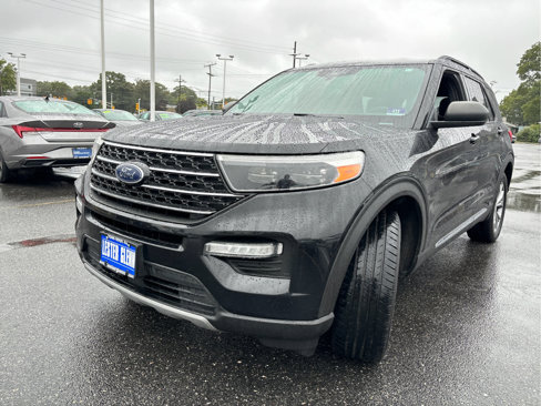 Used 2020 Ford Explorer XLT w/ Equipment Group 202A image 5