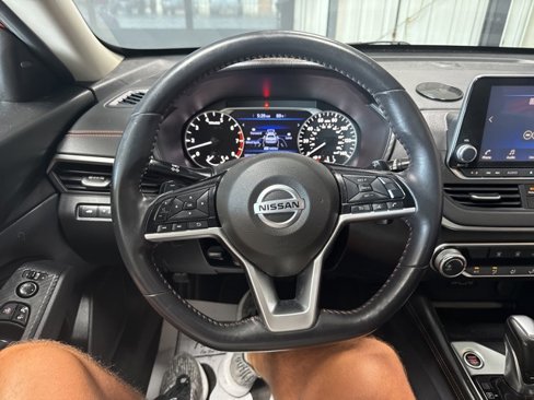 Used 2020 Nissan Altima 2.5 SR image 12