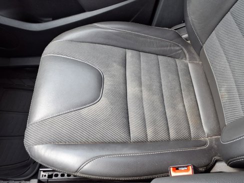 Used 2016 Ford Escape SE w/ SE Chrome Package image 21