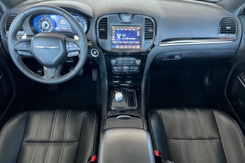 Used 2022 Chrysler 300 S image 13