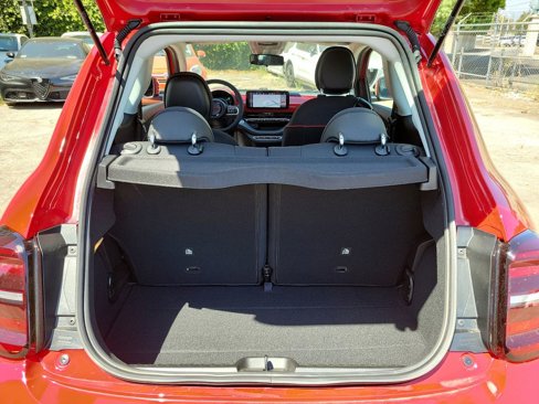New 2024 FIAT 500 e (RED) image 19
