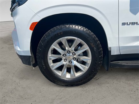 Used 2023 Chevrolet Suburban Premier image 14