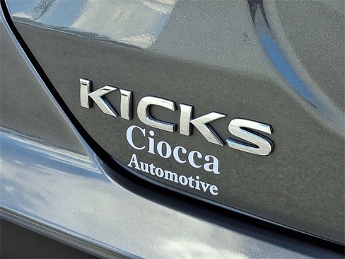 Used 2024 Nissan Kicks S image 30