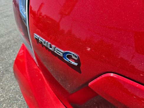 Used 2017 Toyota Prius C Three image 11