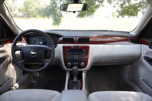 Used 2008 Chevrolet Impala LS image 16