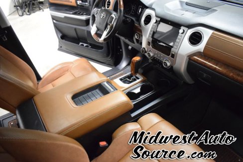 Used 2021 Toyota Tundra Platinum image 37