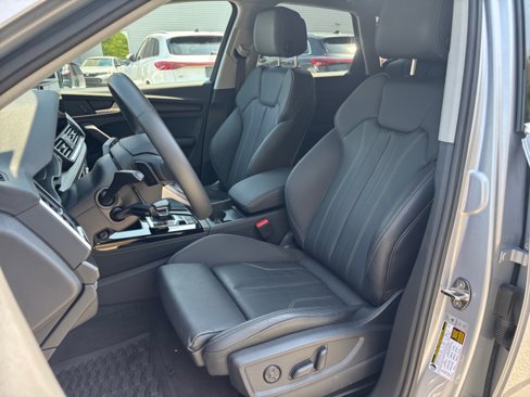 Used 2025 Audi Q5 2.0T Premium Plus image 30